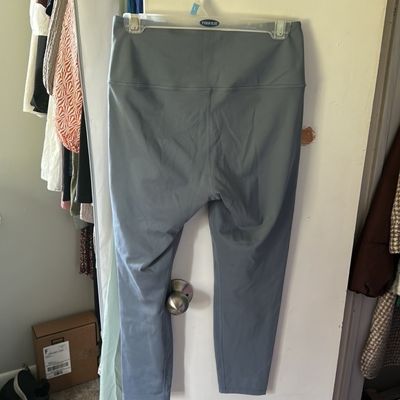 Like new - Carbon38 light blue leggings - Picture 6 of 6